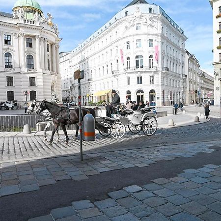 Delightful Suite Hofburg เวียนนา ภายนอก รูปภาพ